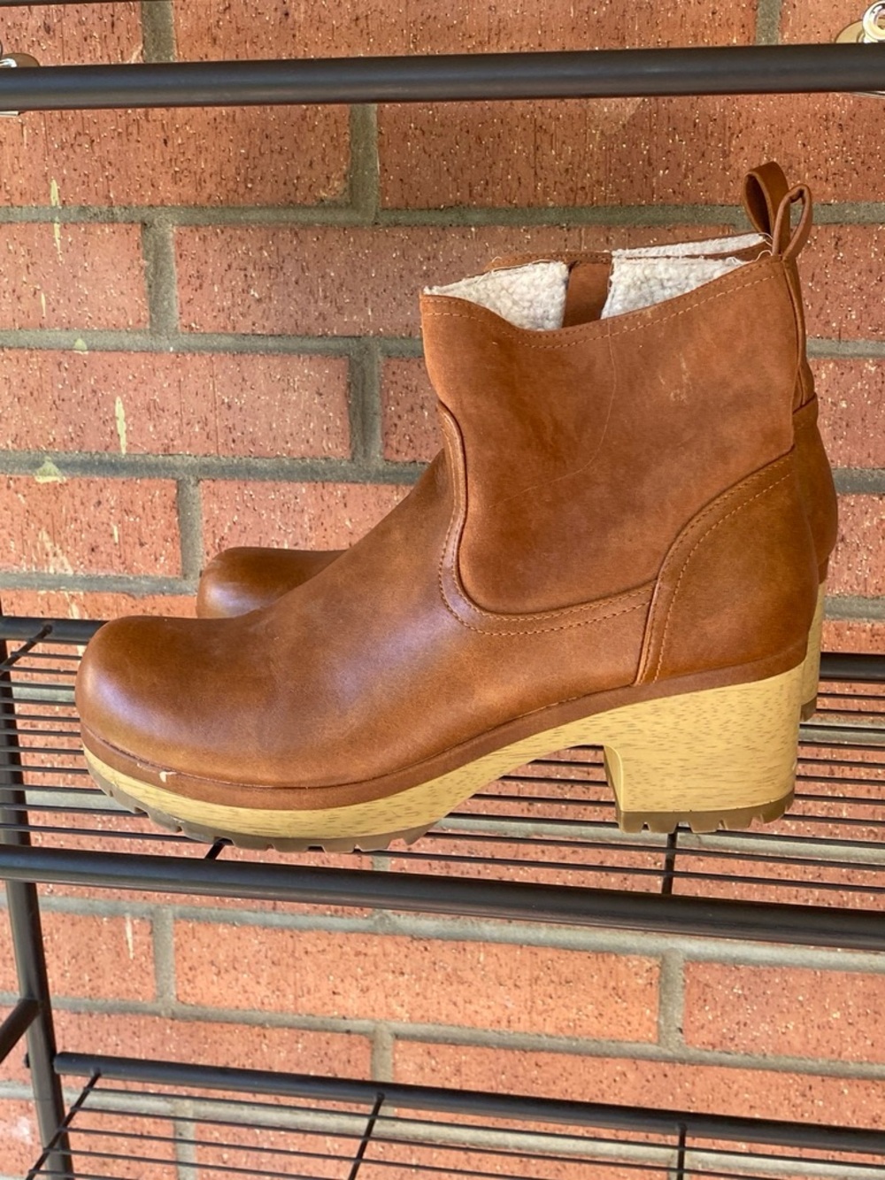 Women's Brown Leather Ankle Boots - Cozy Lined Chelsea Style - Picture 6 of 14